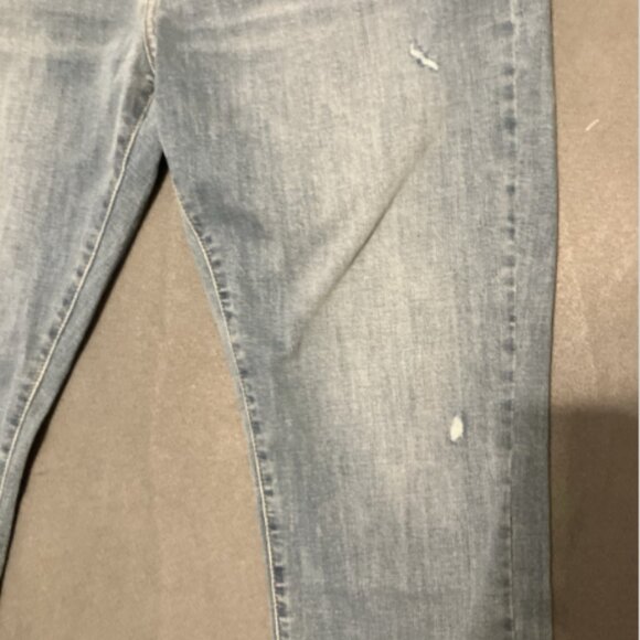 Lucky Brand Men's 34x32 411 Athletic Taper 5 Pocket Style straight midrise Jeans - Picture 7 of 16